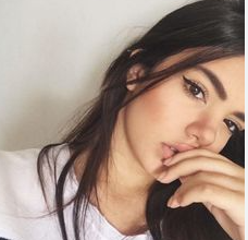 <em>Chloe T.</em>